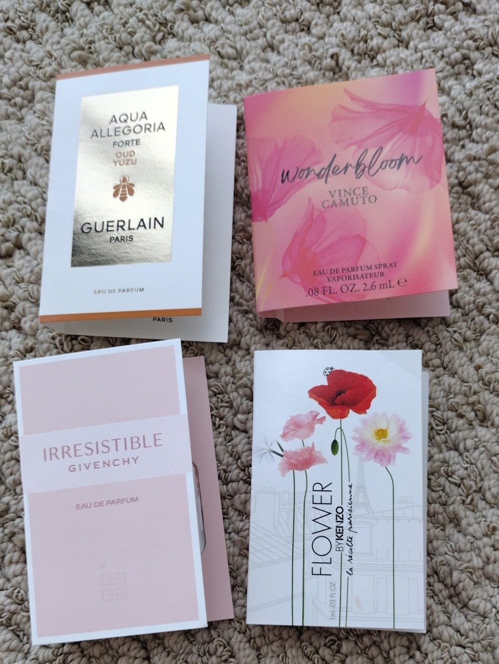 Woman's Samples - Picture 14 of 16